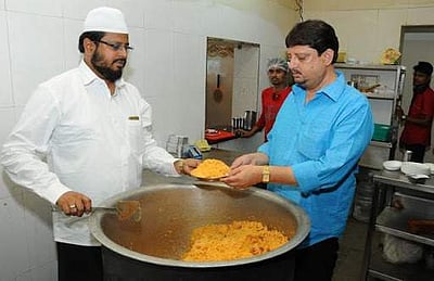 அசைவப் பிரியர்களால் மறக்க முடியுமா, ஆம்பூர் பிரியாணியை?