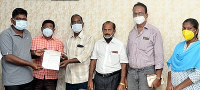 ‘நமக்கு நாமே’ திட்டத்தின் கீழ் ரூ. 2.85 லட்சம் வழங்கல்