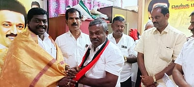 ஆலங்குளம் ஒன்றியத்தில் வென்ற சுயேச்சைகள் திமுகவில் ஐக்கியம்