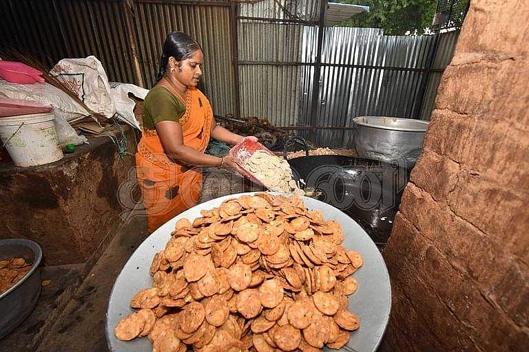 வெளிமாநிலங்களிலும் வரவேற்பைப் பெறும் சுவை மிகு தருமபுரி நிப்பட்!