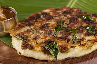 மதுரை மண்ணிலே மணக்கிறது கறிதோசை