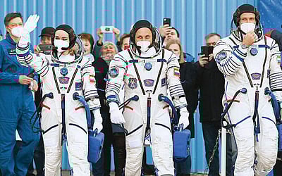 விண்வெளிக்குச் சென்ற நடிகை!