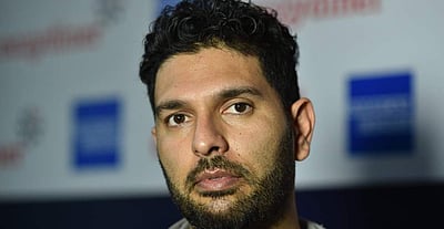 கிரிக்கெட் வீரர் யுவ்ராஜ் சிங் கைது செய்யப்பட்டு ஜாமீனில் விடுவிப்பு