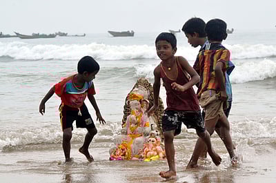 குழந்தைகளின் மனநலனைப் பாதுகாக்க...