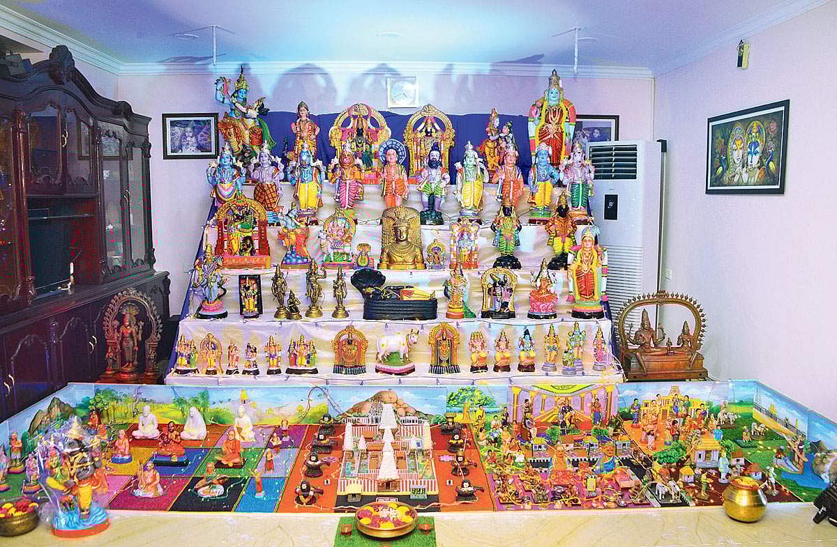 கொலு: எம்.எஸ். வாழ்க்கை!