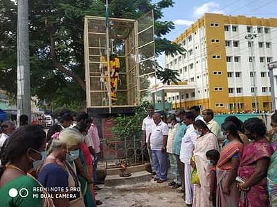 திருப்பத்தூா் சா்வோதய சங்ககாந்தி ஜெயந்தி விழா ஊா்வலம்