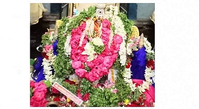 மானாமதுரை வீர அழகர் கோயிலில் புரட்டாசி 3ஆவது சனி உற்சவ வழிபாடு