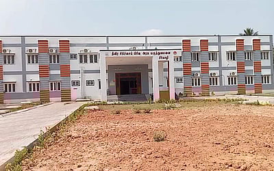 சீர்காழி அரசு மருத்துவமனைக்கு சித்த மருத்துவர், மருந்தாளுனர் நியமிக்கப்படுவார்களா?