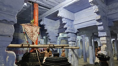 குலசேகரன்பட்டினம், கோவில்பட்டி கோயில்களில் ஐப்பசி திருக்கல்யாணத் திருவிழா கொடியேற்றம்