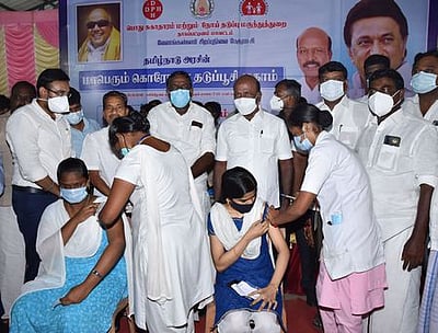 4 அரசு மருத்துவக் கல்லூரிகளில் நிகழாண்டிலேயே மாணவா் சோ்க்கையை தொடங்க நடவடிக்கை