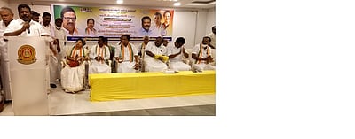 காங்கிரஸ் நிா்வாகிகள் ஆலோசனைக் கூட்டம்