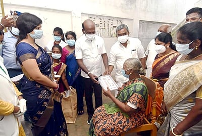 கரோனா வழிகாட்டு நெறிமுறைகளை அலட்சியப்படுத்தக் கூடாது: மக்கள் நல்வாழ்வுத் துறைஅமைச்சா் மா. சுப்பிரமணியன்