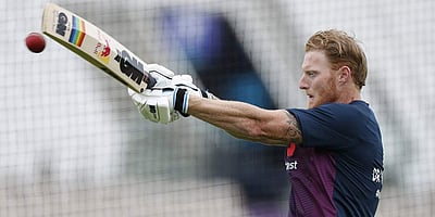 ஆஷஸ் தொடருக்கான இங்கிலாந்து அணியில் பென் ஸ்டோக்ஸ்: எப்படி இந்த மாற்றம்?