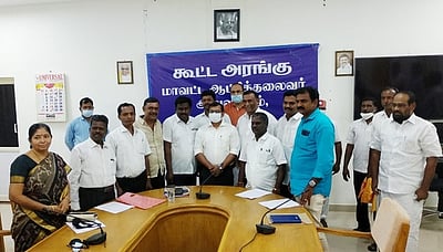 அரசு வழக்குரைஞா்களுக்கான ஆணைகள் அளிப்பு