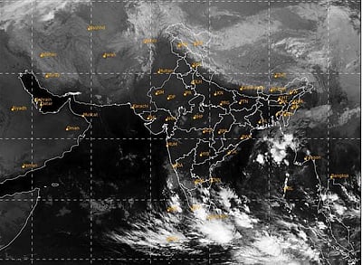 பருவமழை தொடங்கிய 48 மணி நேரத்தில் வங்கக்கடலில் காற்றழுத்தத்தாழ்வு பகுதி