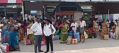 பண்ருட்டி பேருந்து நிலையத்தில் தொடா் திருட்டால் பயணிகள் அச்சம்