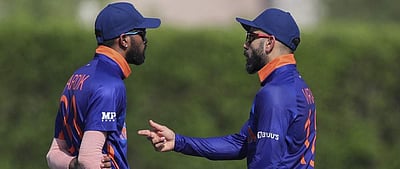 ஹார்திக் பாண்டியா பந்துவீசினார்!