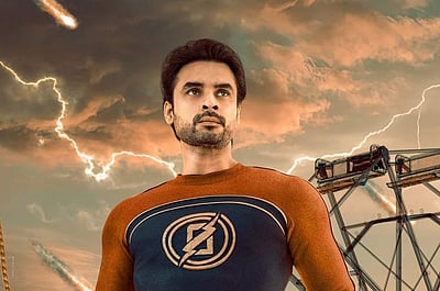 ’மின்னல் முரளி’ டிரைலர் வெளியீடு