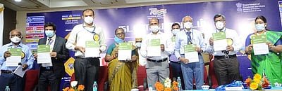 வாடிக்கையாளா் தொடா்பு முகாமில் ரூ.106.34 கோடி கடன் விநியோகம்