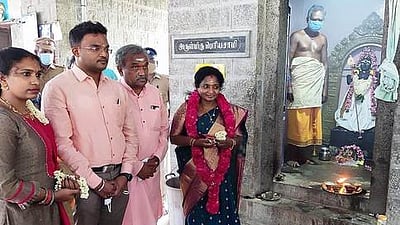 அவிநாசி அருகே தெலங்கானா ஆளுநா் குலதெய்வ வழிபாடு