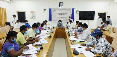 208 ஊராட்சிகளிலும் தடையின்றி  குடிநீா் விநியோகம்: திருப்பத்தூா் ஆட்சியா்