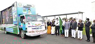 சட்ட விழிப்புணா்வு வாகனப் பிரசாரம்