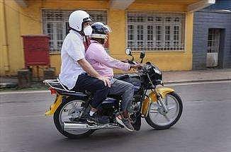 காங்கிரஸ் அன்புக் கட்சி; பாஜக பிளவுக் கட்சி: ராகுல்காந்தியின் பிரசாரம்