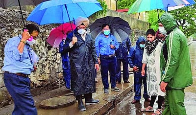 வடகிழக்குப் பருவமழை முன்னேற்பாடு: ஆணையர் ஆய்வு