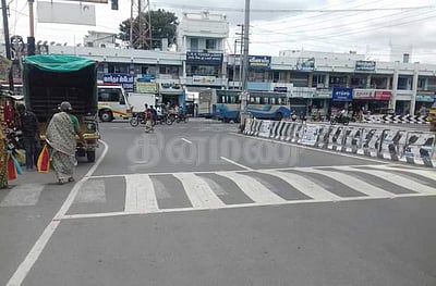 வெள்ளக்கோவில்: மின் கட்டண பாக்கியால் 6 ஆண்டுகளாக போக்குவரத்து சிக்னல் துண்டிப்பு! 