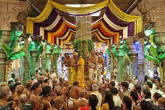 திருமலை ஏழுமலையான் பிரம்மோற்சவம் கொடியேற்றத்துடன் தொடக்கம்!