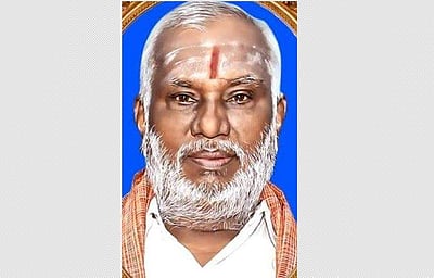 மானாமதுரையில் பைக் விபத்தில் பாத்திரக்கடைக்காரர் சாவு