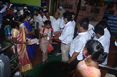 சென்னையில் பள்ளிகள் திறப்பு