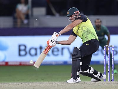 பாகிஸ்தானுக்கு வேட்டு வைத்த வேட்: இறுதிச்சுற்றில் நியூஸி.யை சந்திக்கிறது ஆஸி.