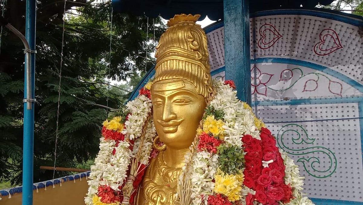 ராஜராஜ சோழன் சதய விழா! 400 நாட்டிய கலைஞர்களின் பரதநாட்டிய புஷ்பாஞ்சலி!!