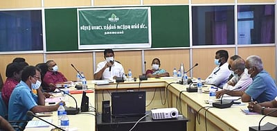 கூட்டுறவு வங்கிகளின் செயல்பாடுகள் குறித்த ஆய்வுக் கூட்டம்