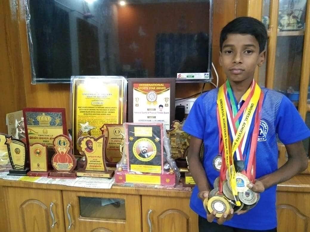 உலக குழந்தை சாதனையாளர் விருது பெற்ற 'சிலம்பம்' சாம்பியன்!
