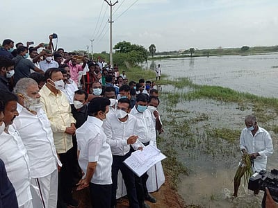 வெள்ளச் சேதம் : நாகை மாவட்டத்தில் முதல்வர் மு.க. ஸ்டாலின் ஆய்வு