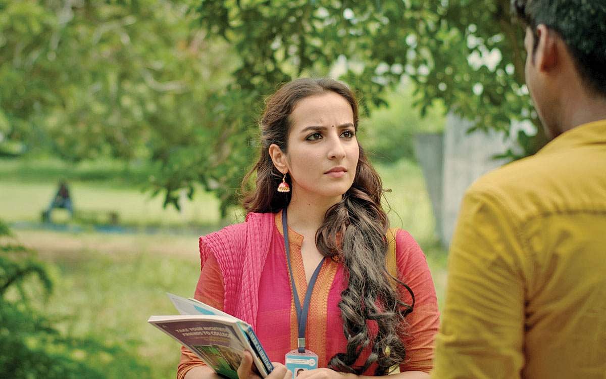 கதை சொல்லுவதில் புது யுக்தி