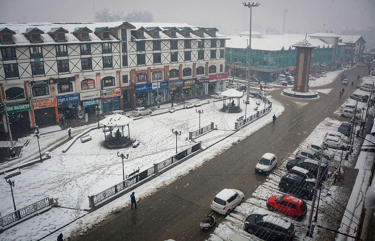 மைனஸ் 1.2 டிகிரி கடுங்குளிர்நிலையால் நடுங்கும் ஸ்ரீநகர்; டிராஸில் மைனஸ் 13.4 டிகிரி