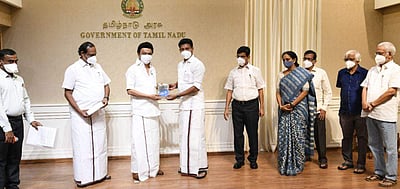 வ.உ.சி. பன்னூல் திரட்டு, வ.உ.சி. திருக்குறள் உரை நூல்களை வெளியிட்டார் முதல்வர் மு.க.ஸ்டாலின்