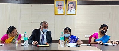 மாணவி தற்கொலை விவகாரம்: மாநிலக் குழந்தைகள் நல ஆணையத் தலைவா் விசாரணை