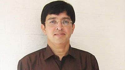 கரோனா குறைந்தாலும் முகக்கவசம் அணிய வேண்டும்: ஜெ.ராதாகிருஷ்ணன்