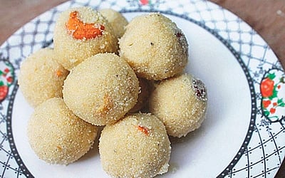 பொட்டுக்கடலை ரவா லட்டு