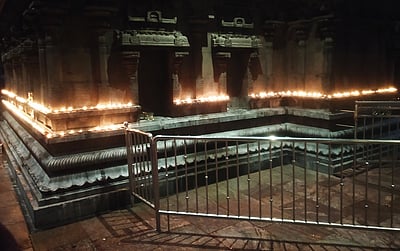 காஞ்சி காமாட்சி அம்மன் கோயிலில் லட்ச தீபம்