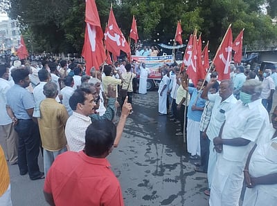 மாா்க்சிஸ்ட் கட்சியினா் ஆா்ப்பாட்டம்