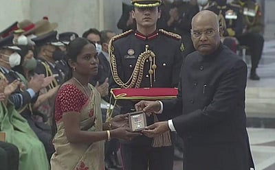 கல்வான் பள்ளத்தாக்கில் வீர மரணமடைந்த பழனிக்கு ‘வீர் சக்ரா’ விருது