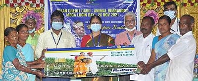 திருவண்ணாமலை மாவட்டத்தில் 1,213 விவசாயிகளுக்கு ரூ.1.74 கோடி கடன்: இந்தியன் வங்கி மண்டல மேலாளா்