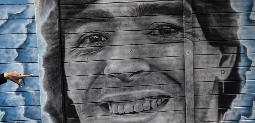 நெ.10 மாரடோனா: மகத்தான வாழ்வும் சாதித்த தருணங்களும்