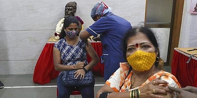 மெகா தடுப்பூசி முகாம் சனிக்கிழமைகளுக்கு மாற்றம்: அமைச்சர் மா. சுப்பிரமணியன்