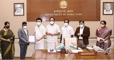 மாரியப்பன் தங்கவேலுக்கு அரசு வேலை வழங்கினார் முதல்வர் ஸ்டாலின்